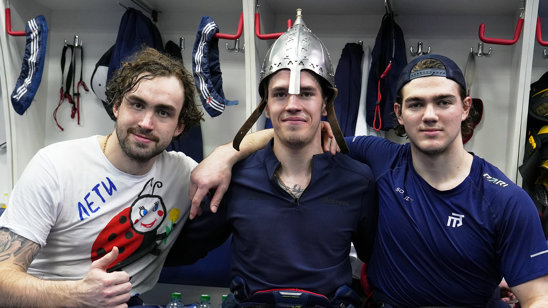 Победная раздевалка после матча со СКА