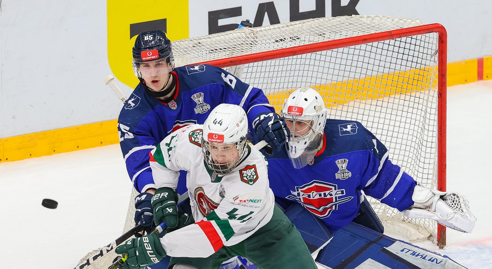 «Чайка» — «Ирбис» 2:3 ОТ2